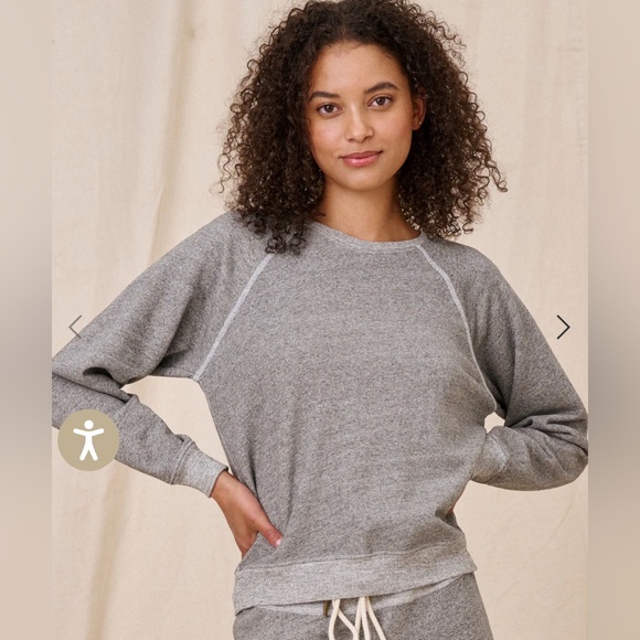 The GREAT. Shrunken Sweatshirt Patchwork Appliqués Crew Neck Sand Size 0 XS/2 - Picture 12 of 12